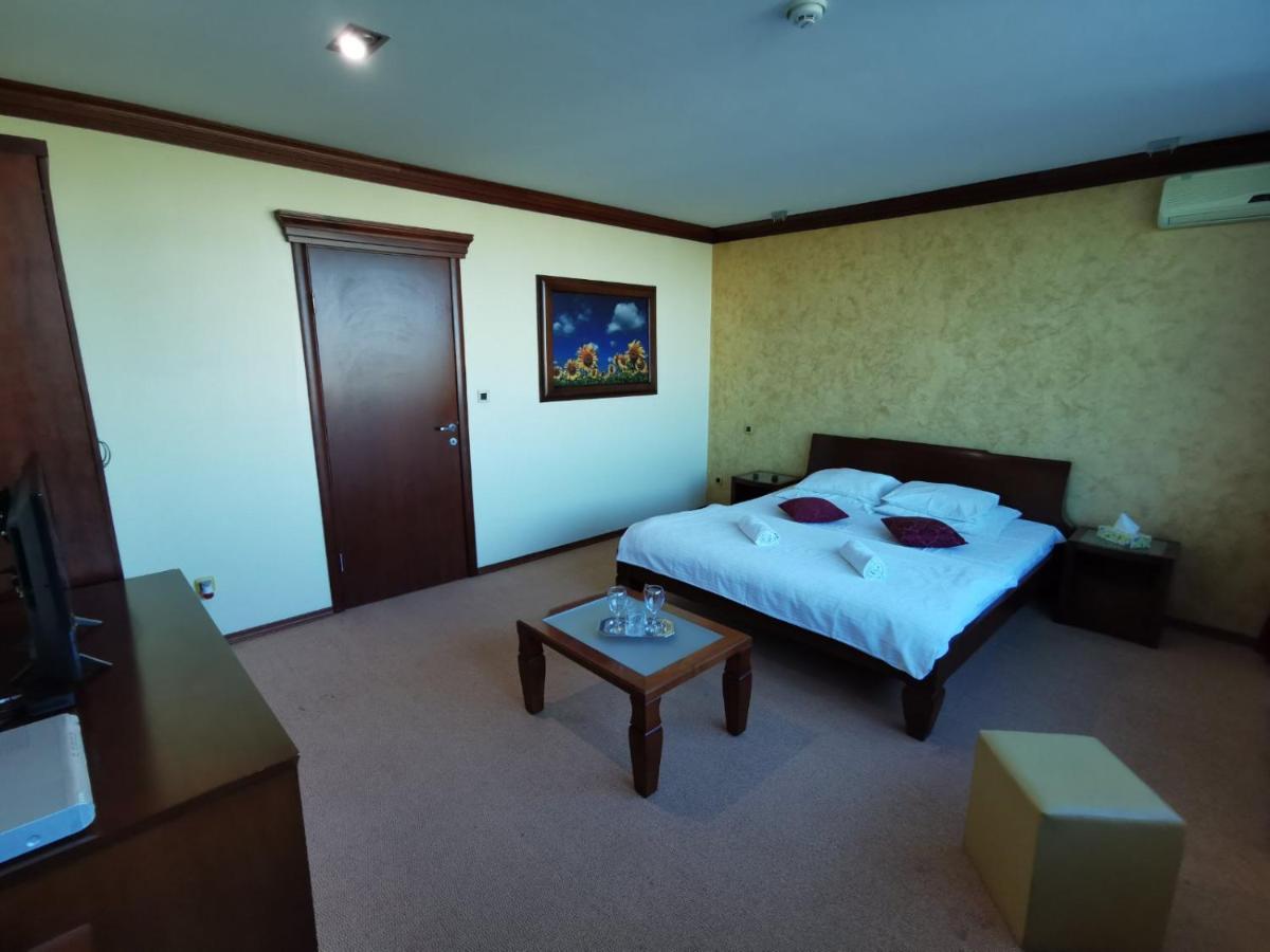 Panorama Apartman Νόβι Σαντ Εξωτερικό φωτογραφία